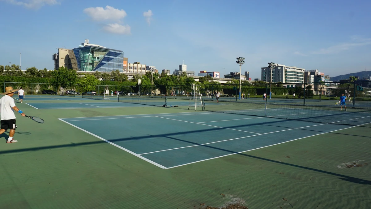 Photo of Rainbow Riverside Park Tennis Courts