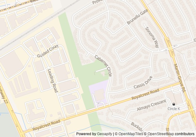 Royal Crest Park — เปิดใน Google Maps