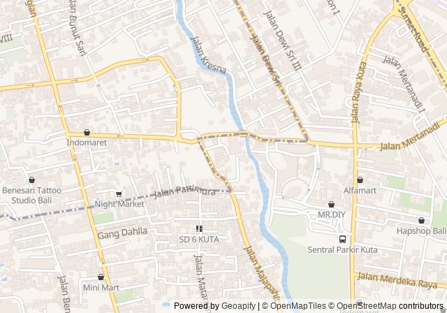 Kros Tennis Bali — เปิดใน Google Maps