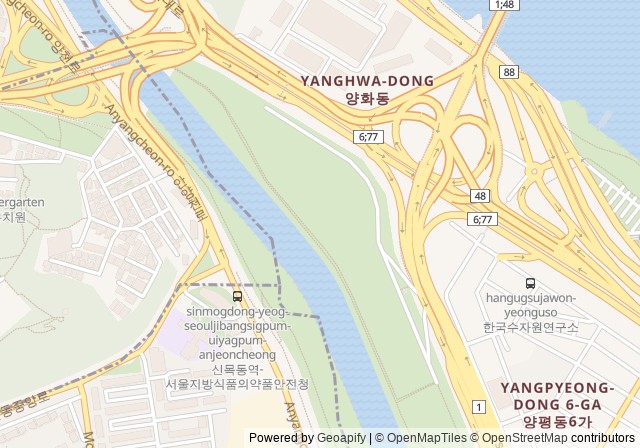 Tennis Court — เปิดใน Google Maps