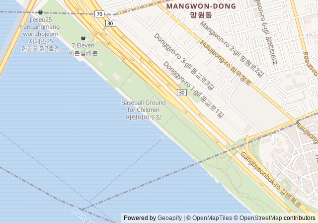 Hangang Mangwon Tennis Court — เปิดใน Google Maps