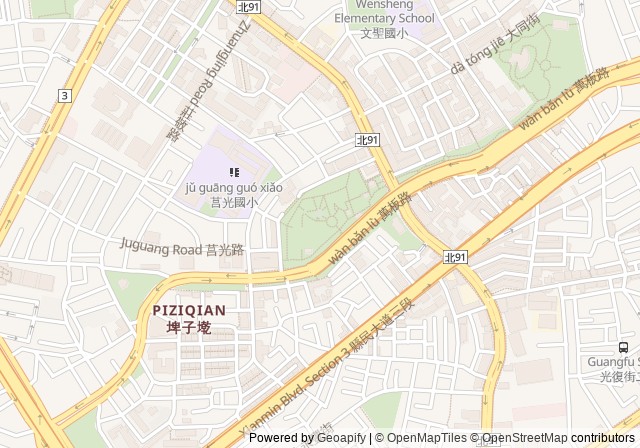 Bade Park Tennis Courts — เปิดใน Google Maps