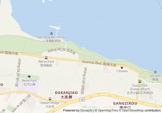 Bali Tennis Court — เปิดใน Google Maps