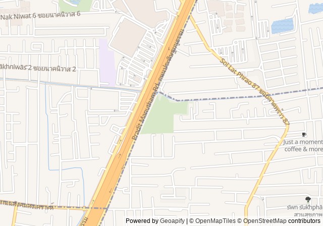 Crystal Sports G — เปิดใน Google Maps