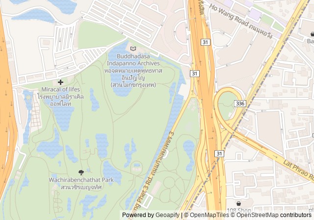 Wachirabenchathat Sports Center Tennis Courts (Suan Rot Fai) — เปิดใน Google Maps