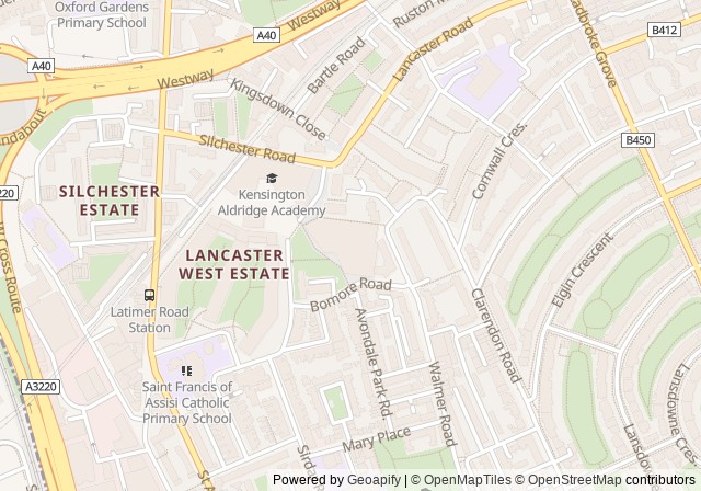 Kensington Leisure Centre — Google マップで開く