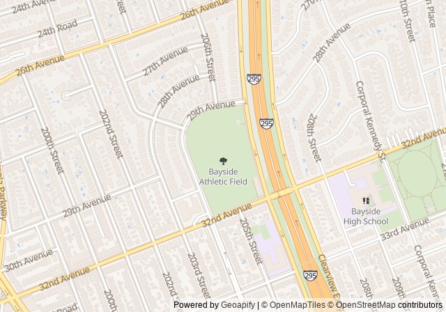 Bayside Fields — เปิดใน Google Maps