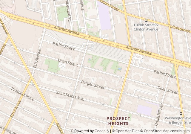 Chelsea Piers Field House - Brooklyn — เปิดใน Google Maps
