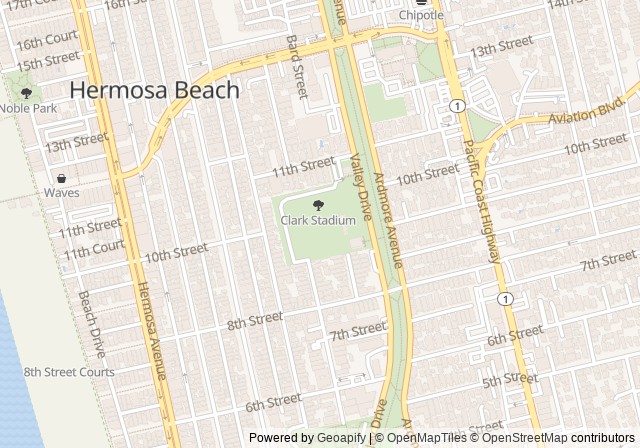 Clark Field — เปิดใน Google Maps