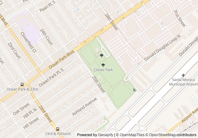 Clover Park — 在 Google 地圖開啟