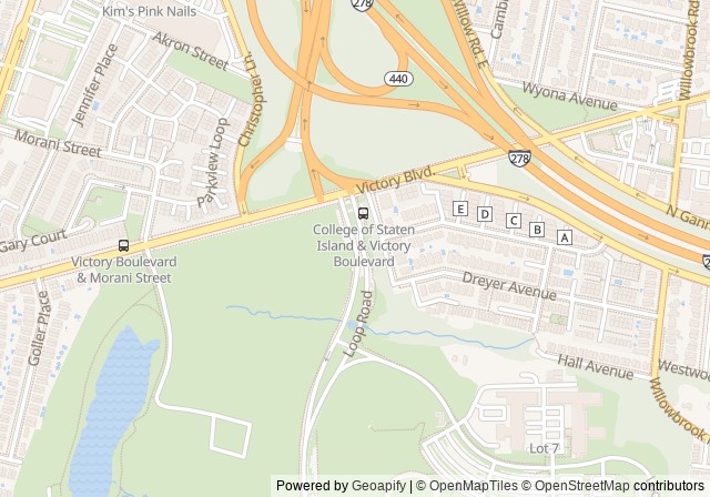 COMMUNITY TENNIS CENTER — เปิดใน Google Maps