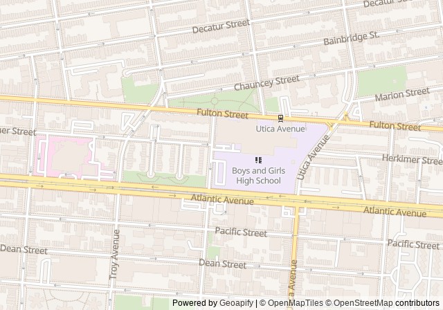 Tennis court — Open in Google Maps