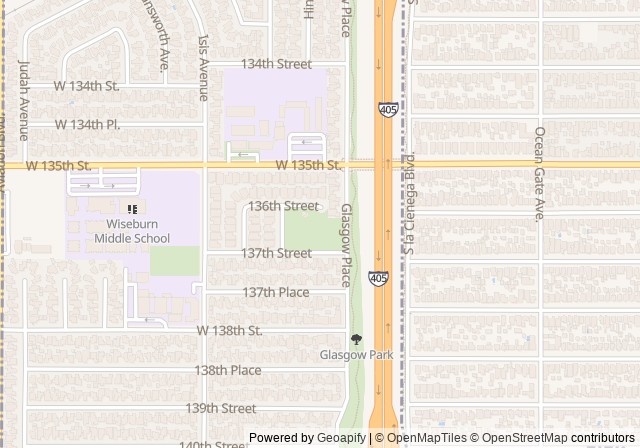 Hollyglen Park — เปิดใน Google Maps