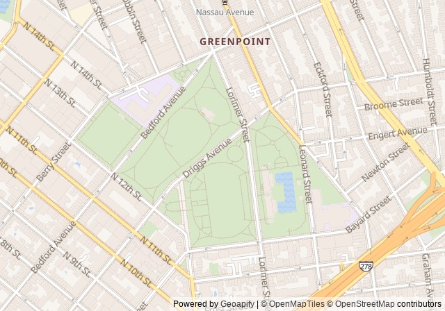 McCarren Park — เปิดใน Google Maps