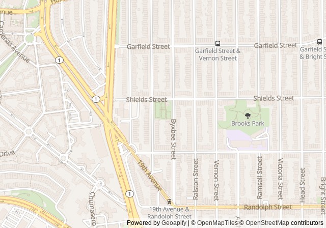 Merced Heights Tennis Court — Open in Google Maps