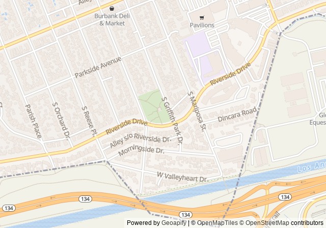 MoBear’s Tennis Courts — เปิดใน Google Maps