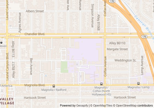 North Hollywood High School Tennis Court — 在 Google 地圖開啟
