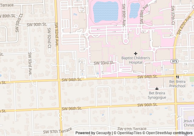 Palm Crest Villas Tennis Court — เปิดใน Google Maps