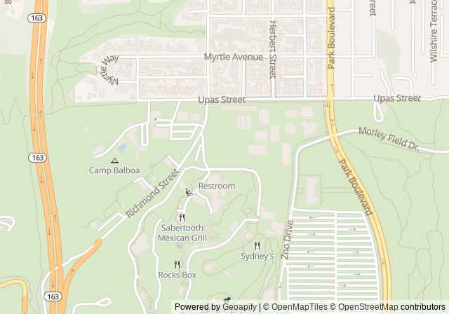 Roosevelt Middle School Tennis Courts — 在 Google 地圖開啟