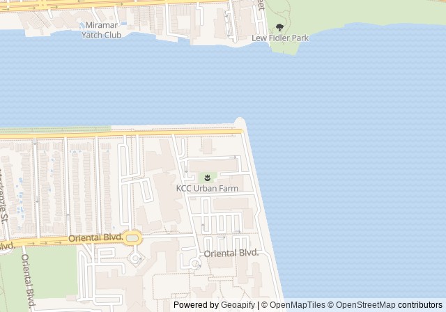 Tennis Court B — เปิดใน Google Maps