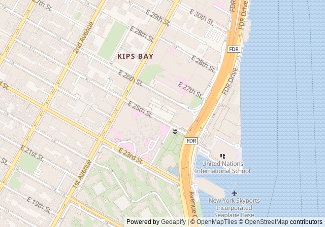 Tennis Courts — 在 Google 地圖開啟