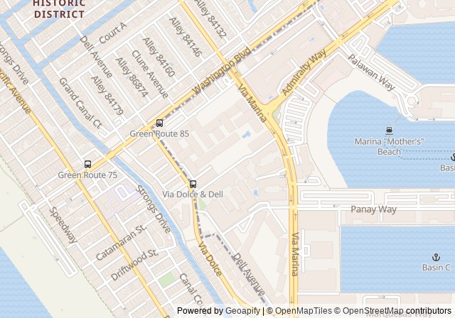 Tennis Courts — เปิดใน Google Maps
