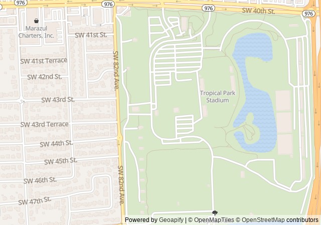 Tropical Park Tennis Center — เปิดใน Google Maps
